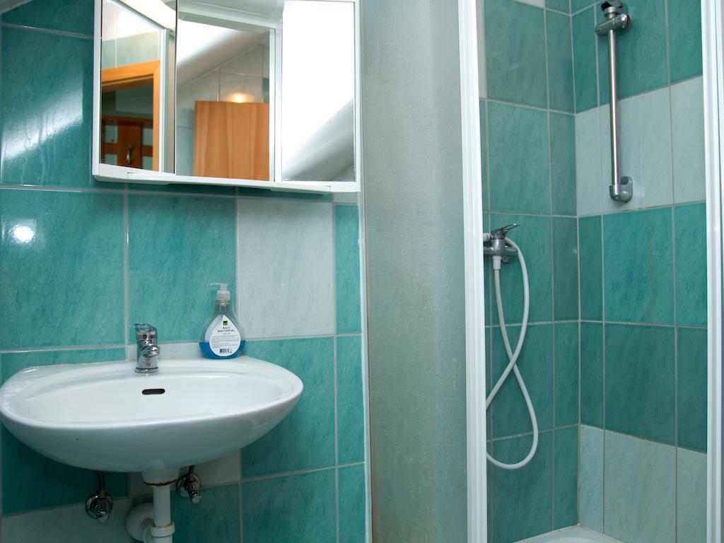 Guest House Pri Treh Lipah Ptuj Room photo